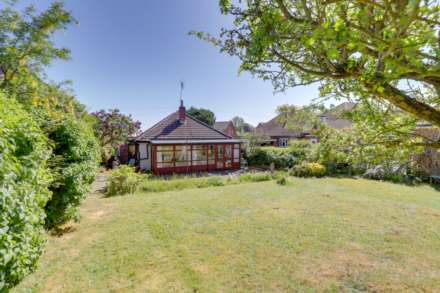 Woodcote Way, Caversham Heights, Image 22