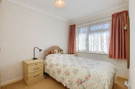 Woodcote Way, Caversham Heights, Image 8