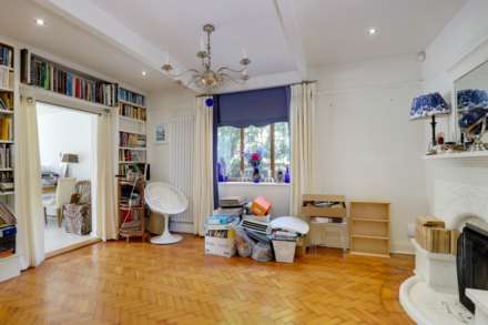 Shepherds Lane, Caversham Heights, Image 10