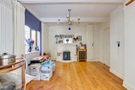 Shepherds Lane, Caversham Heights, Image 11