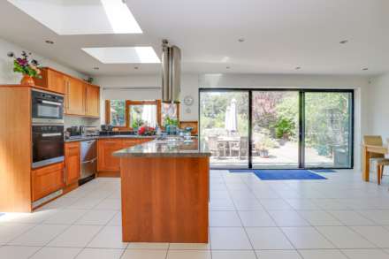 Shepherds Lane, Caversham Heights, Image 4