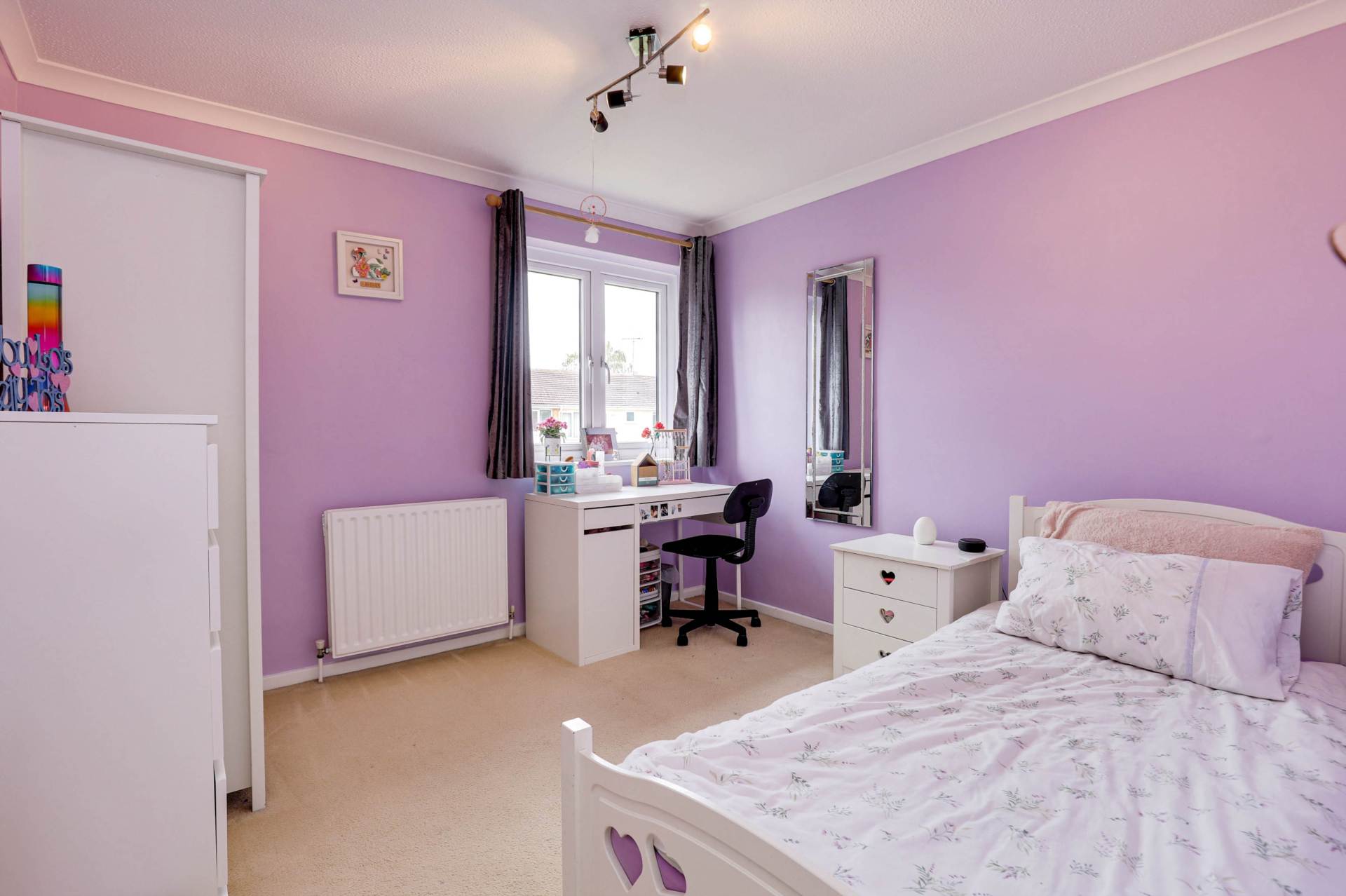 Holyrood Close, Caversham Park Village, Image 21