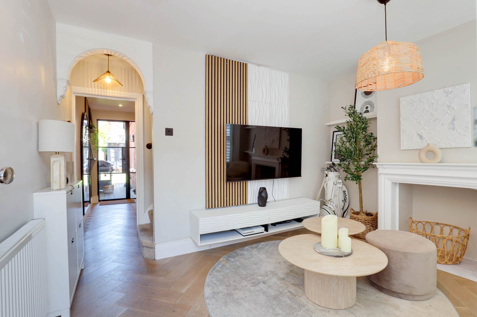 Queens Road, Caversham, Image 4