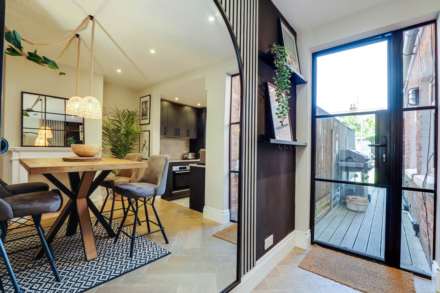 Queens Road, Caversham, Image 11