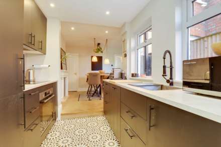 Queens Road, Caversham, Image 14