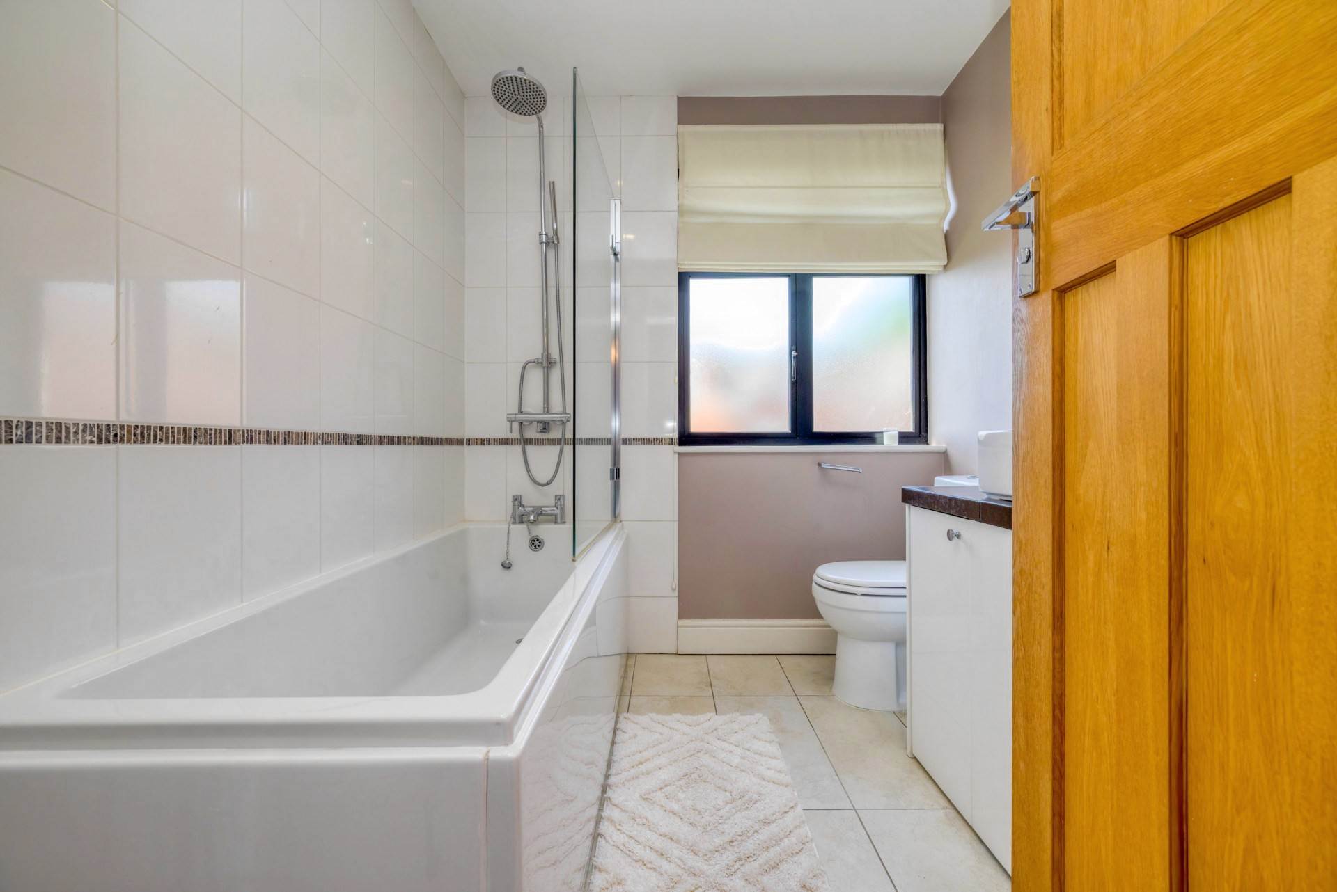 Clifton Park Road, Caversham Heights, Reading, Image 31