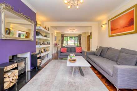 Clifton Park Road, Caversham Heights, Reading, Image 11