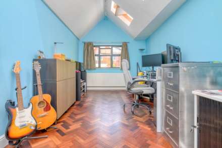 Clifton Park Road, Caversham Heights, Reading, Image 26