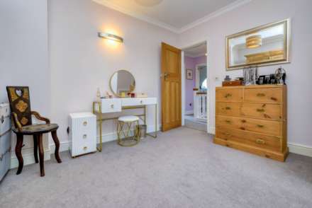 Clifton Park Road, Caversham Heights, Reading, Image 29