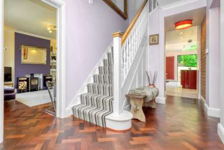 Clifton Park Road, Caversham Heights, Reading, Image 6
