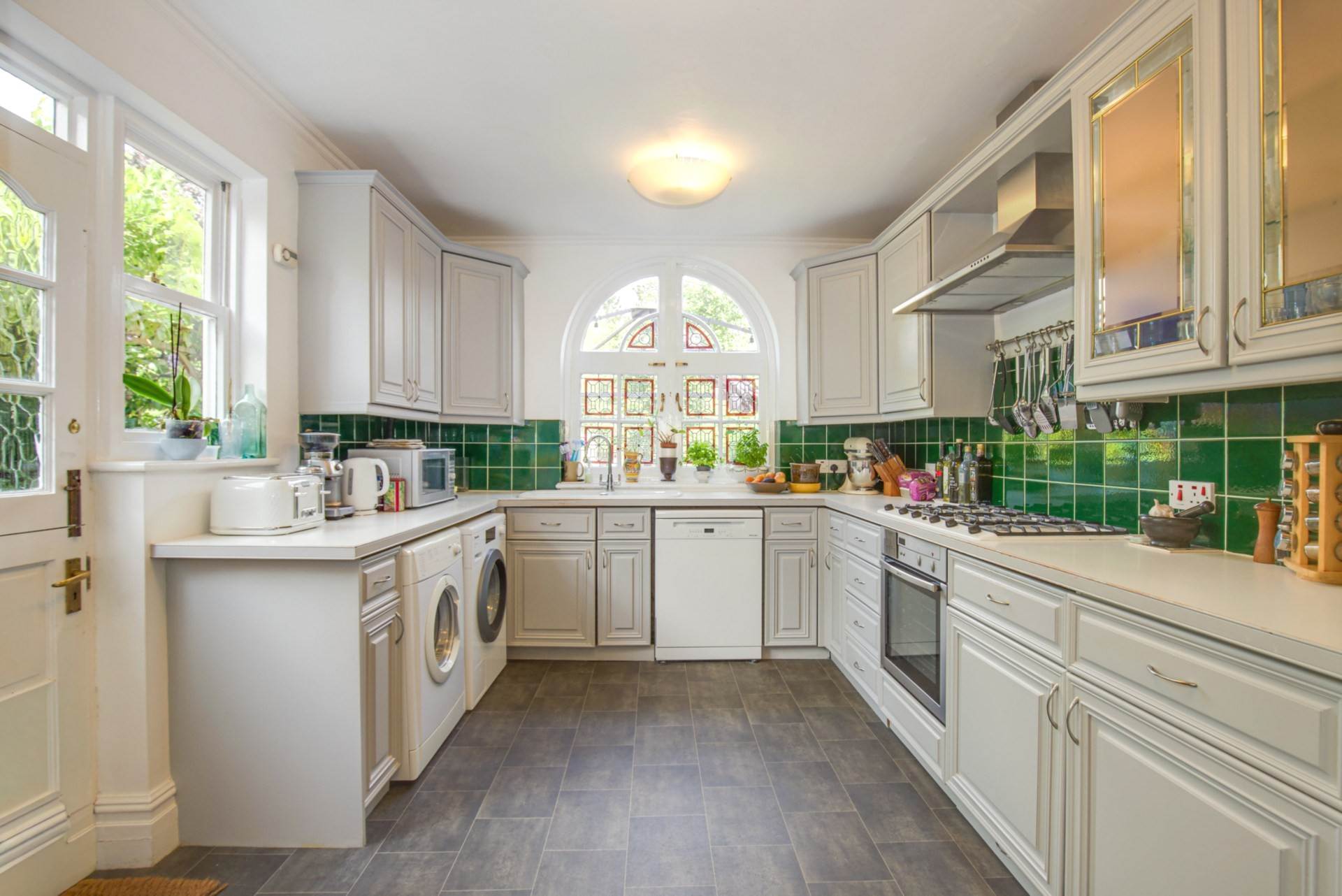 Albert Road, Caversham Heights, Reading, Image 14