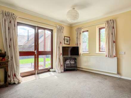 Essex Way, Sonning Common, South Oxfordshire, Image 5