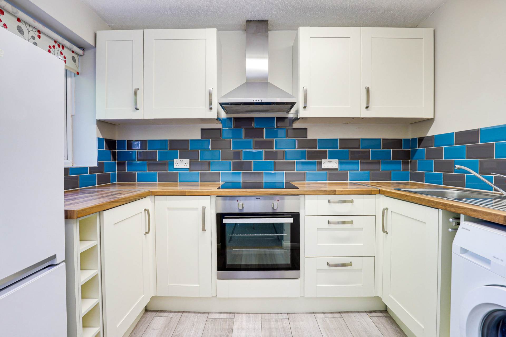 Claydon Court, Caversham, Image 3