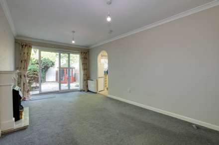 Claydon Court, Caversham, Image 11