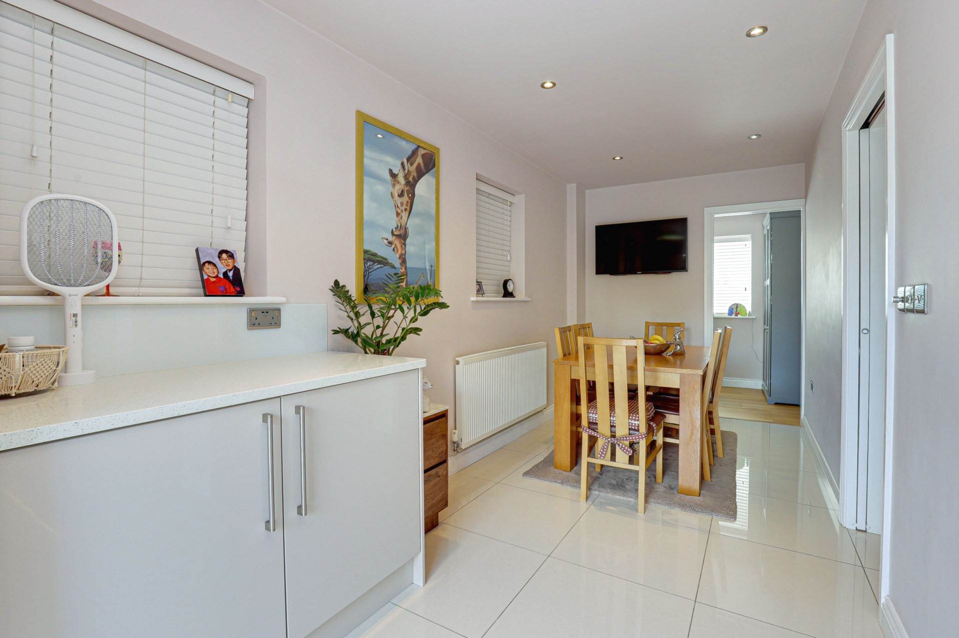 Netley Close, Caversham Park Village, Image 17