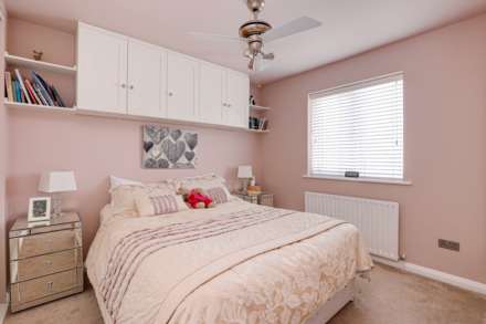 Netley Close, Caversham Park Village, Image 20