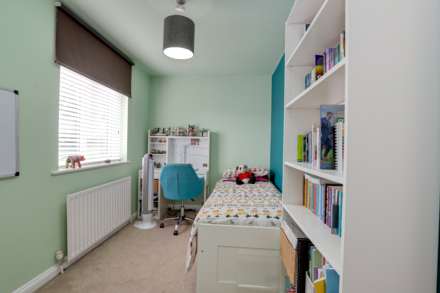 Netley Close, Caversham Park Village, Image 24