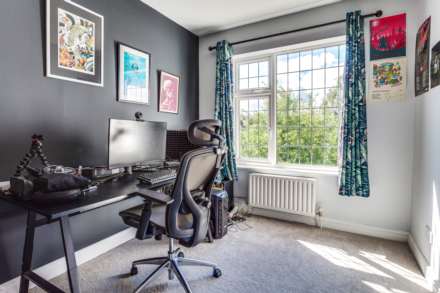 St Andrews Road, Caversham Heights, Reading, Image 16