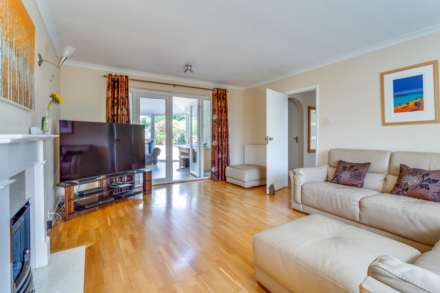 Grosvenor Road, Caversham, Image 4