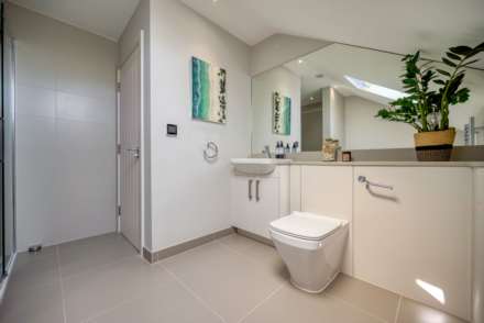 Hugh Carson Close, Sonning Common, South Oxfordshire, Image 18