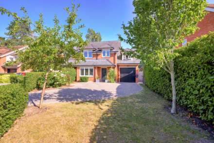 Hugh Carson Close, Sonning Common, South Oxfordshire, Image 22
