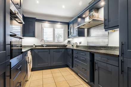 Symeon Place, Caversham Heights, Reading, Image 7