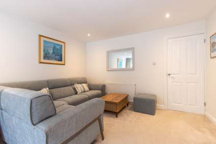 Sheridan Avenue, Caversham, Image 14