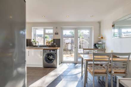 Park Close, Sonning Common, South Oxfordshire, Image 10