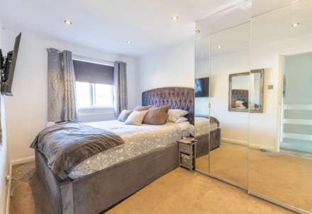 Park Close, Sonning Common, South Oxfordshire, Image 6