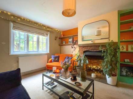 Bridle Road, Whitchurch Hill, South Oxfordshire, Image 2