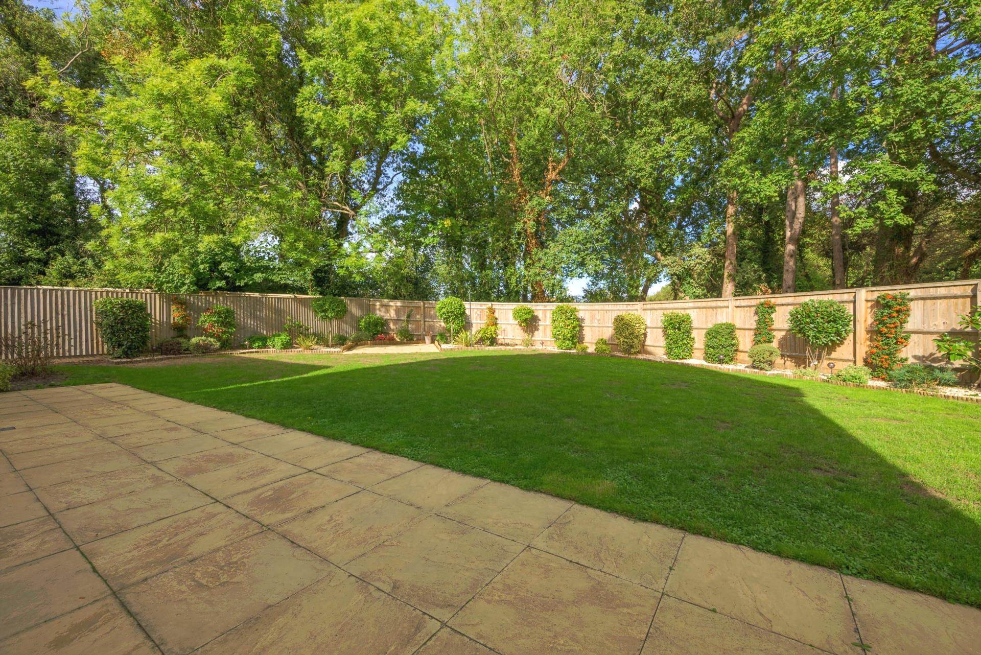 Chiltern Gardens, Woodcote, South Oxfordshire, Image 16
