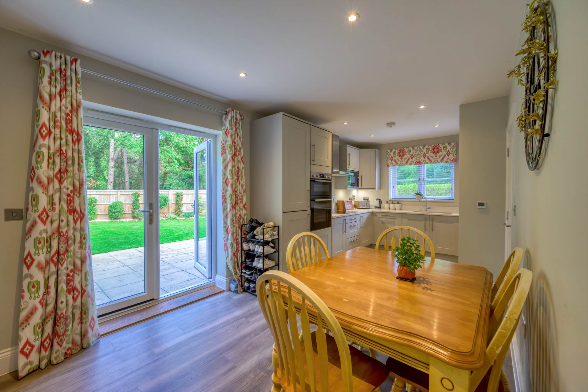 Chiltern Gardens, Woodcote, South Oxfordshire, Image 8