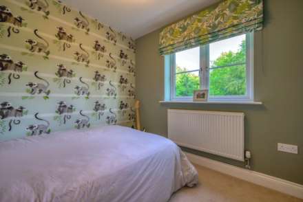 Chiltern Gardens, Woodcote, South Oxfordshire, Image 23