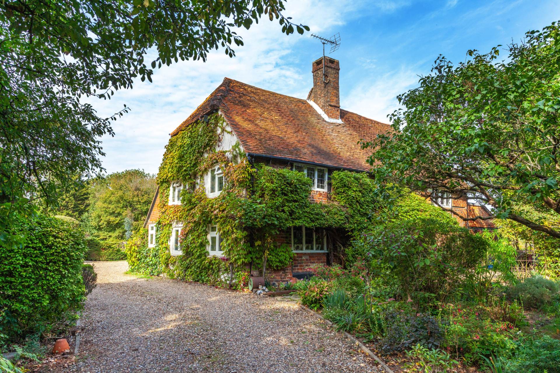 Kiln Lane, Tilehurst, Reading, Image 2