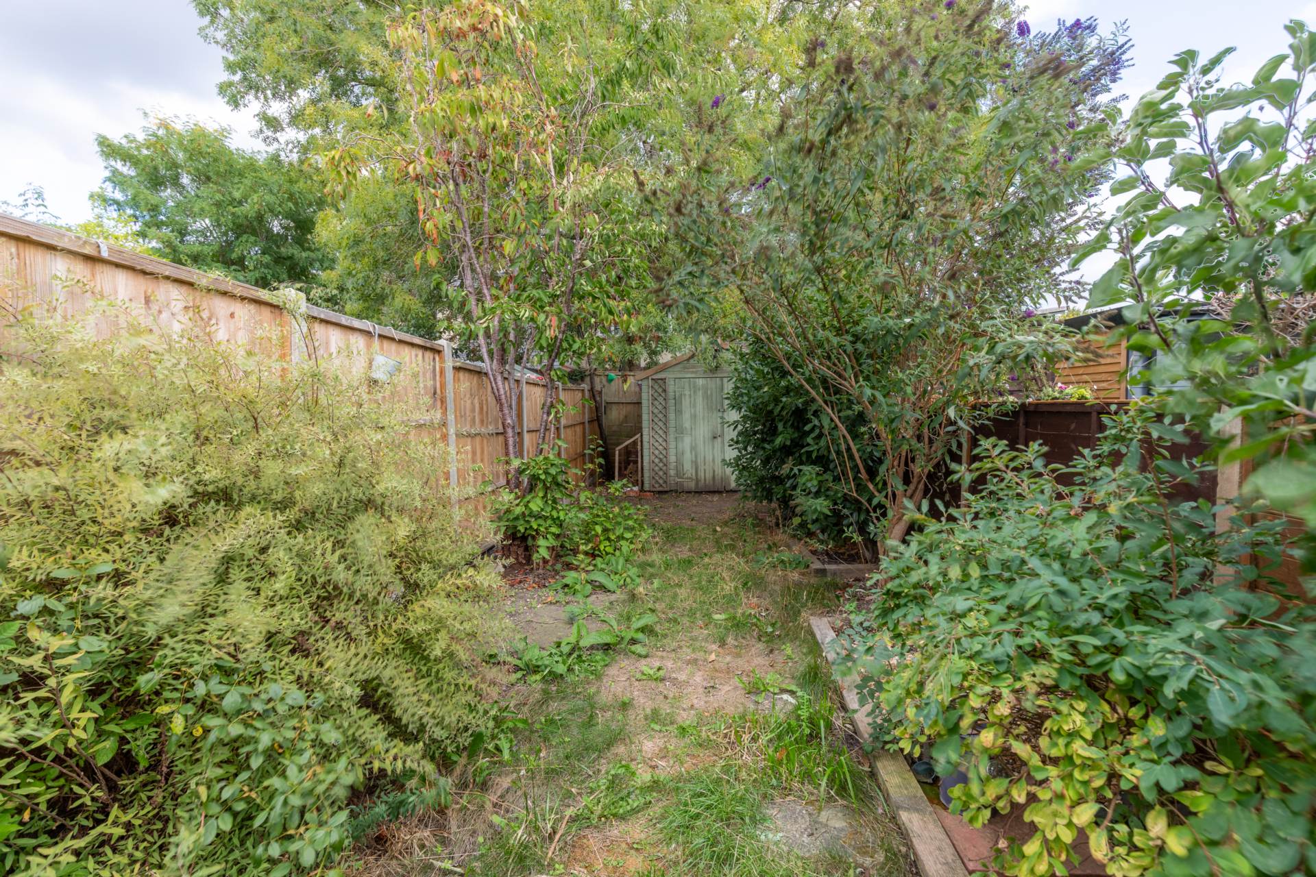 Kidmore End Road, Emmer Green, Image 9