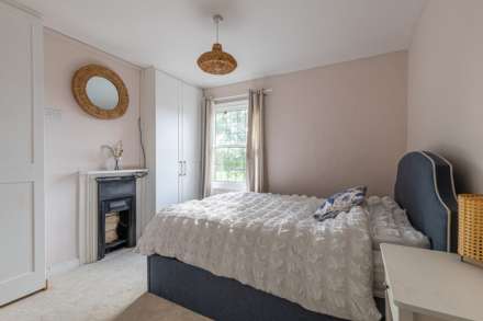 Kidmore End Road, Emmer Green, Image 5