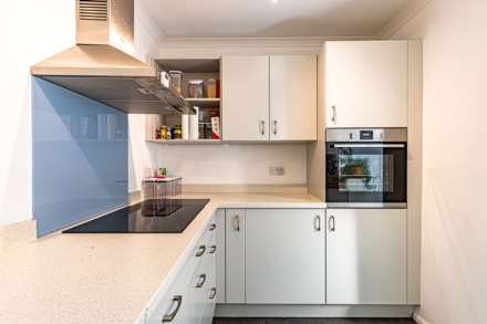 Gurney Drive, Caversham Heights, Reading, Image 7