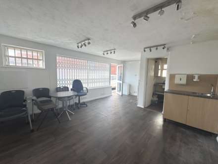 Kings Road, Reading, Image 7