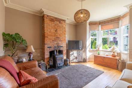 Hemdean Road, Caversham, Image 2