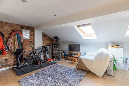 Hemdean Road, Caversham, Image 24