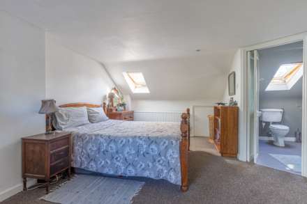 Hemdean Road, Caversham, Image 7