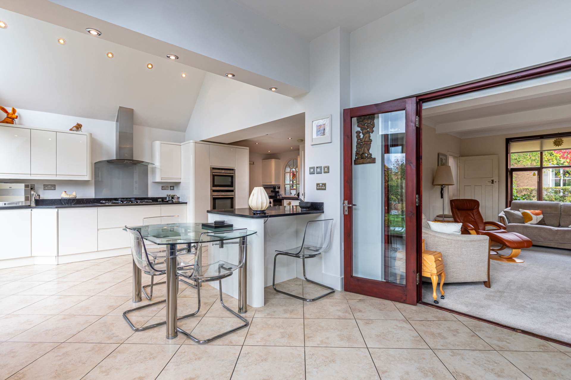 Peppard Road, Caversham, Image 4