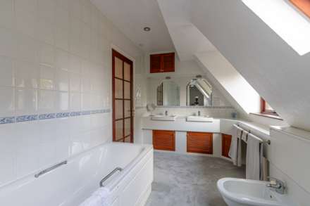 Peppard Road, Caversham, Image 23