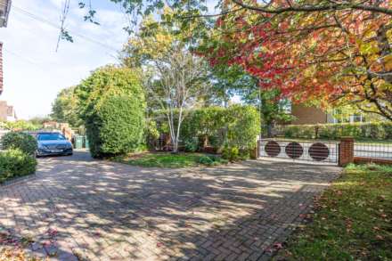 Peppard Road, Caversham, Image 29