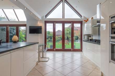 Peppard Road, Caversham, Image 3