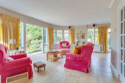 Picton Way Caversham, Reading, Image 17