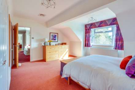 Picton Way Caversham, Reading, Image 26