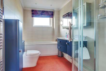 Picton Way Caversham, Reading, Image 27