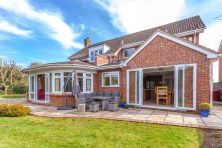 Picton Way Caversham, Reading, Image 9