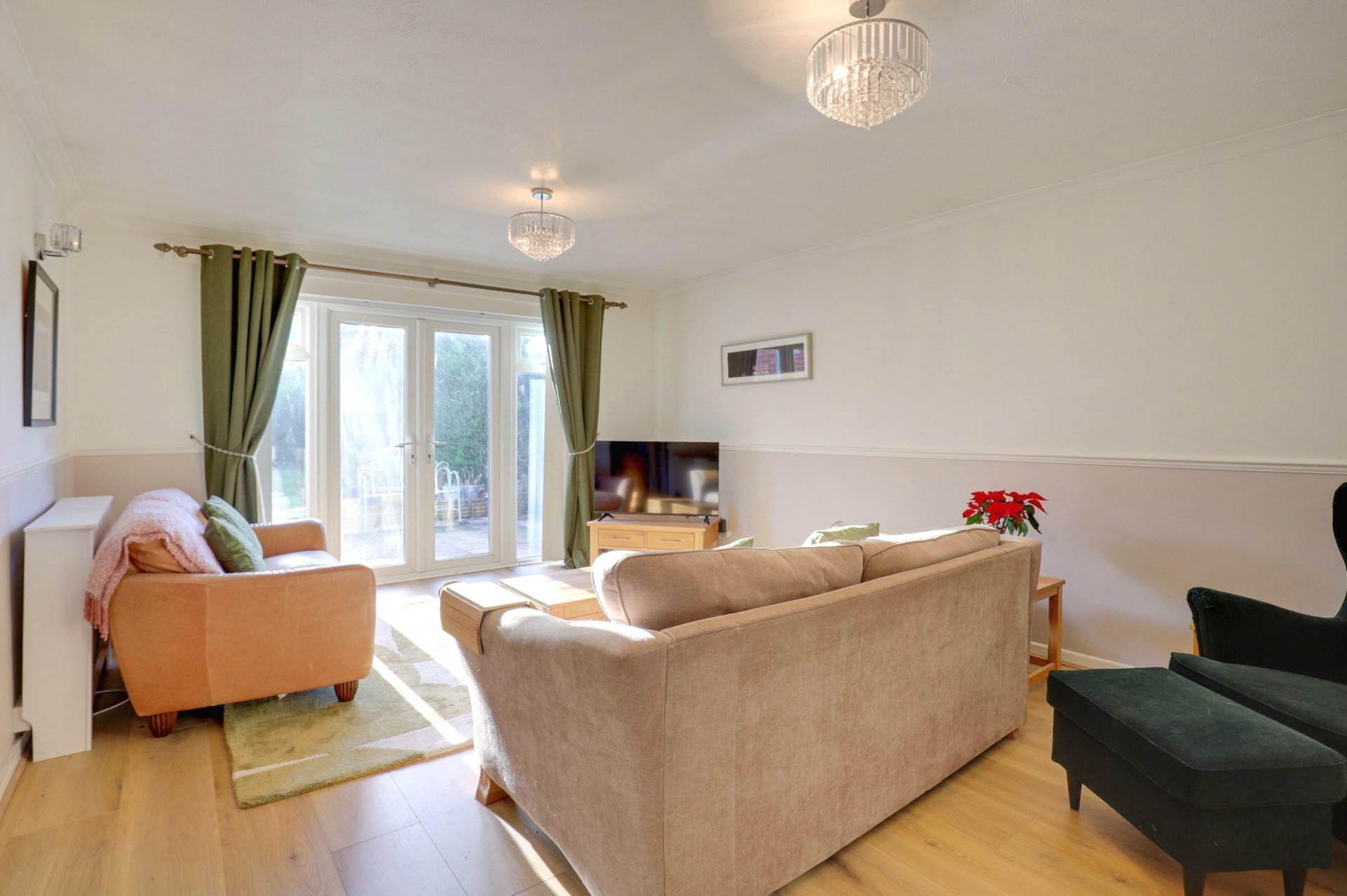 Littlestead Close, Caversham, Image 3